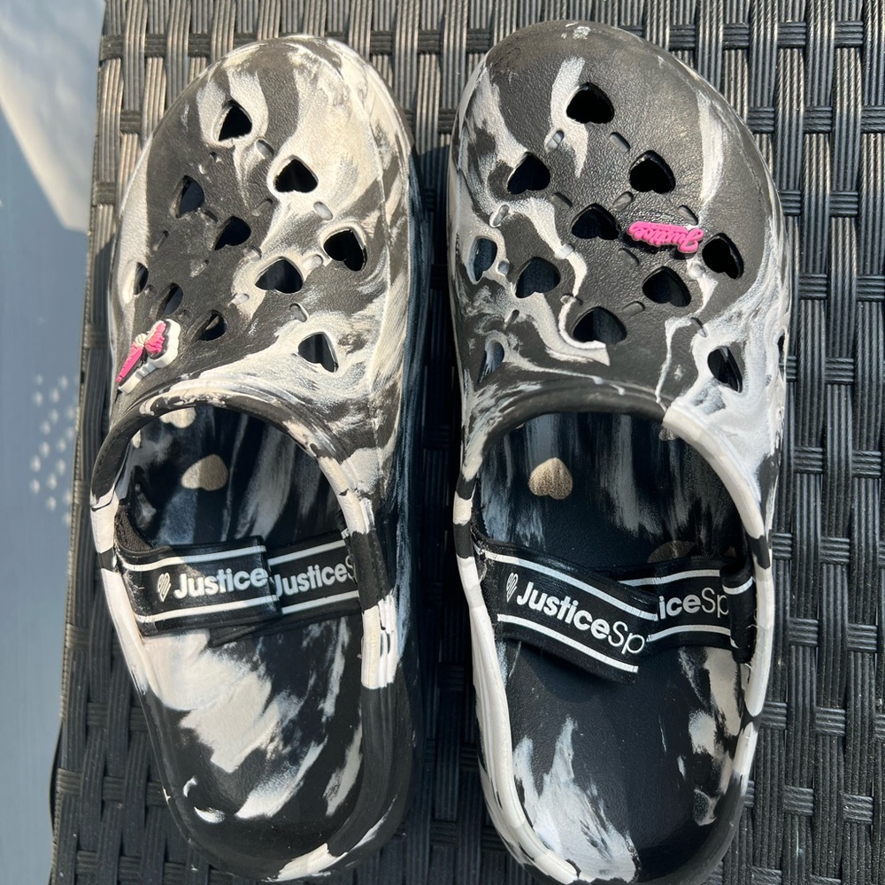Justice Black & White Marbled Heart Vent Clogs with Pink Logo